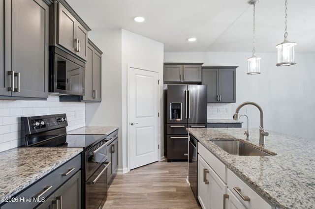 101 York Lane, Hampstead, NC 28443