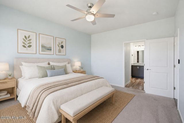 101 York Lane, Hampstead, NC 28443