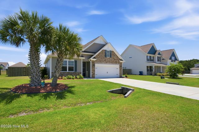 101 York Lane, Hampstead, NC 28443