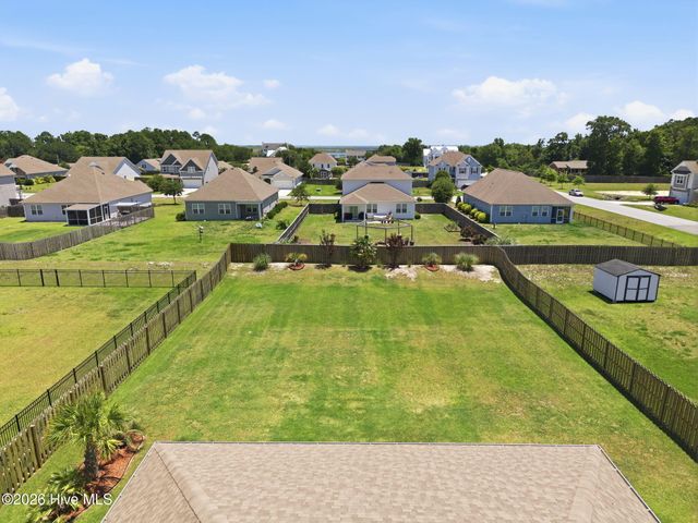 101 York Lane, Hampstead, NC 28443