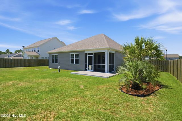 101 York Lane, Hampstead, NC 28443