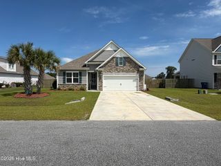101 York Lane, Hampstead, NC 28443