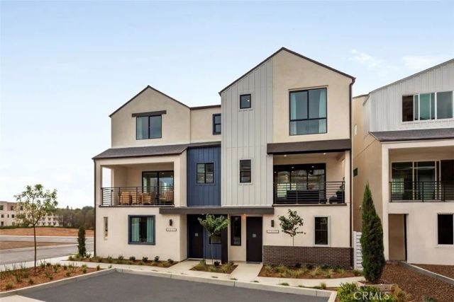 1697 Constellation Drive, San Pedro, CA 90731