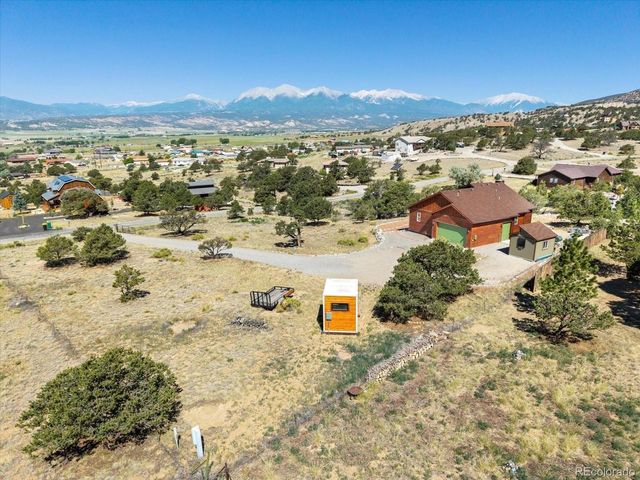 9900 E Cheyenne Cir, Salida, CO 81201