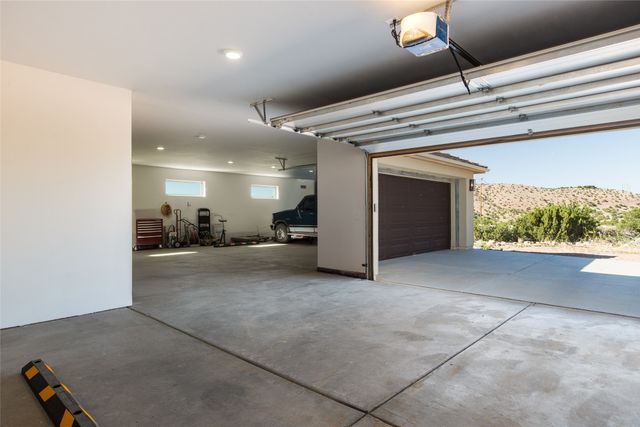 13 Quail Meadow Road, Placitas, NM 87043