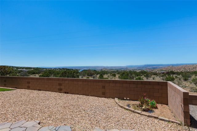 13 Quail Meadow Road, Placitas, NM 87043
