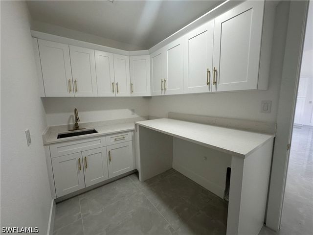 2220 SE 18th AVE, Cape Coral, FL 33990