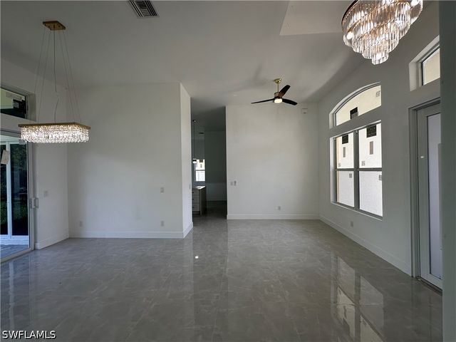 2220 SE 18th AVE, Cape Coral, FL 33990