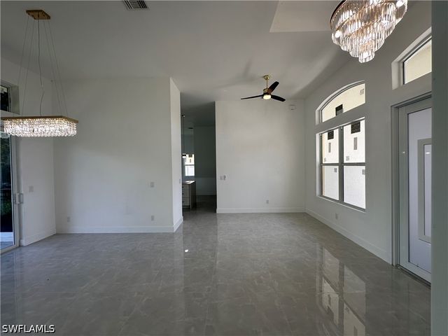 2220 SE 18th AVE, Cape Coral, FL 33990