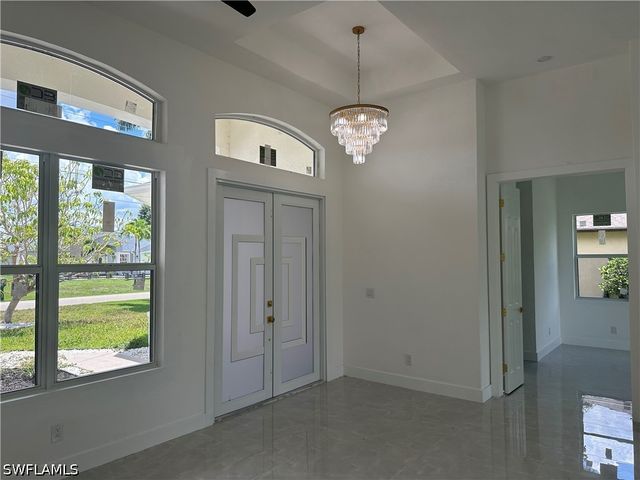 2220 SE 18th AVE, Cape Coral, FL 33990