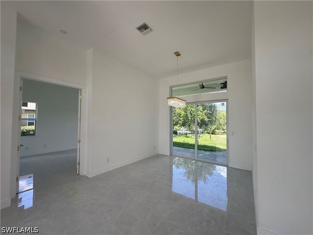 2220 SE 18th AVE, Cape Coral, FL 33990
