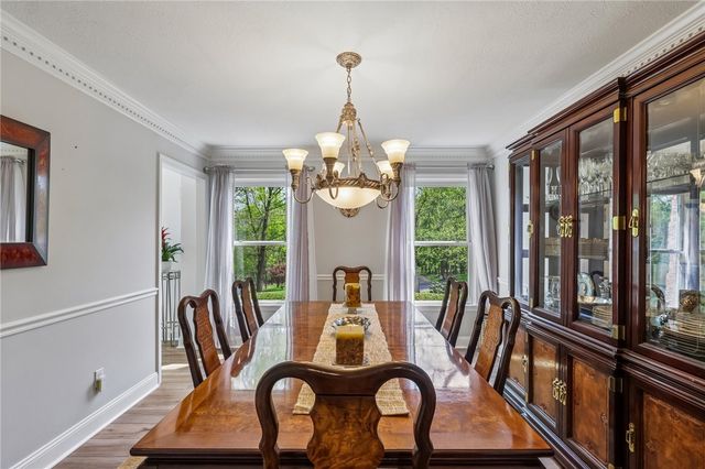 107 Timberlee Dr, Connoquenessing Twp, PA 16033