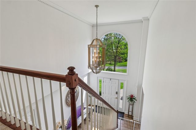 107 Timberlee Dr, Connoquenessing Twp, PA 16033