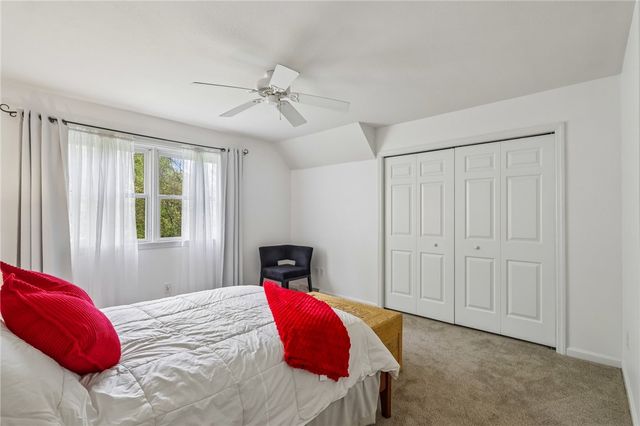 107 Timberlee Dr, Connoquenessing Twp, PA 16033