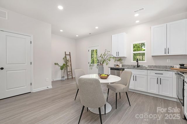 116 N Gould Avenue, Bessemer City, NC 28016