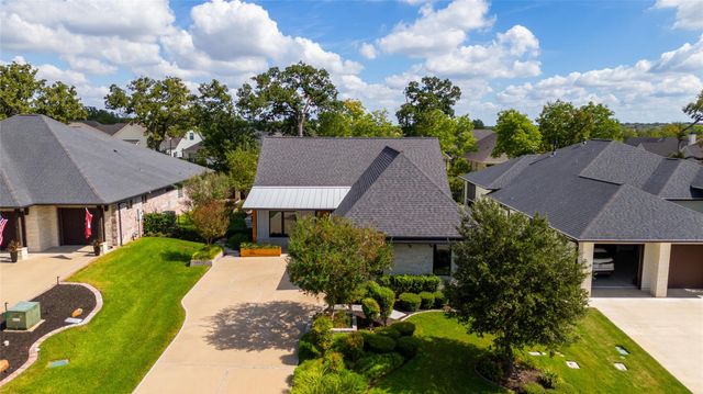 2932 Boxelder Drive, Bryan, TX 77807