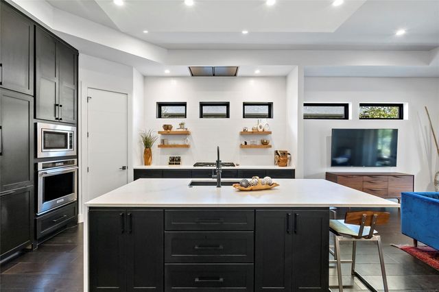 2932 Boxelder Drive, Bryan, TX 77807