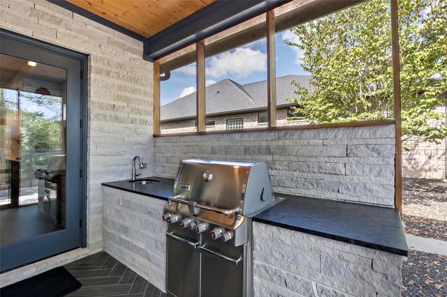 2932 Boxelder Drive, Bryan, TX 77807