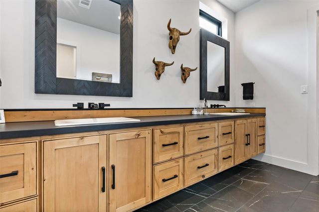 2932 Boxelder Drive, Bryan, TX 77807