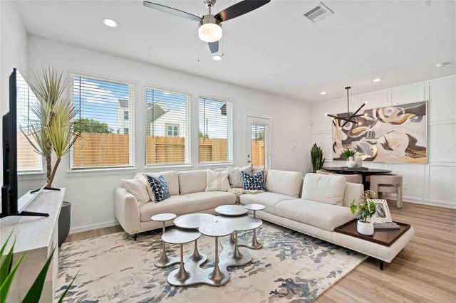 7816 Inwood Grove Lane, Houston, TX 77088