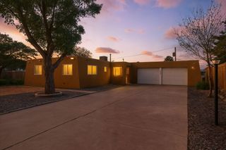 5608 DRAKE Avenue NW, Albuquerque, NM 87114