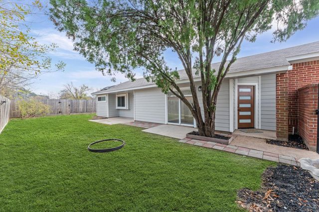 6810 Heather Hollow Drive, Katy, TX 77449