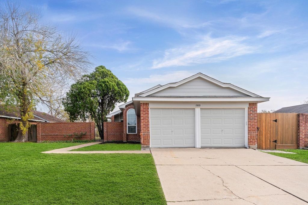 6810 Heather Hollow Drive, Katy, TX 77449