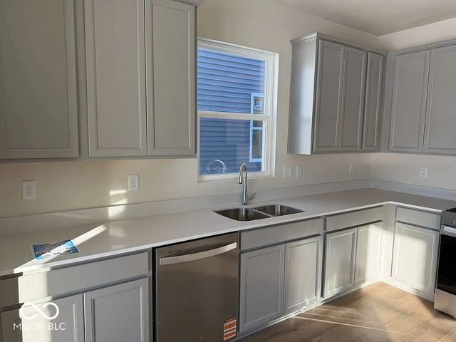 3846 Riverstone Drive, Whitestown, IN 46075