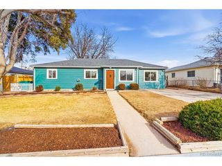 1084 Vaughn St, Aurora, CO 80011