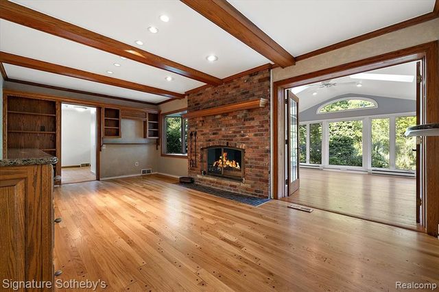 22601 Highbank Drive, Beverly Hills, MI 48025