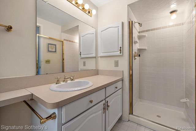 22601 Highbank Drive, Beverly Hills, MI 48025