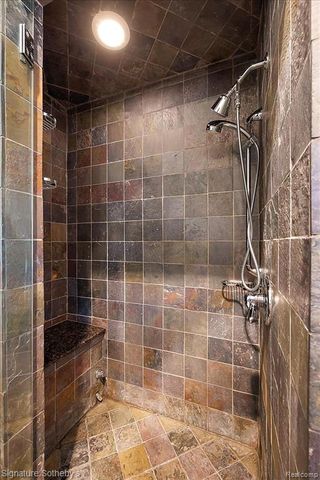 22601 Highbank Drive, Beverly Hills, MI 48025