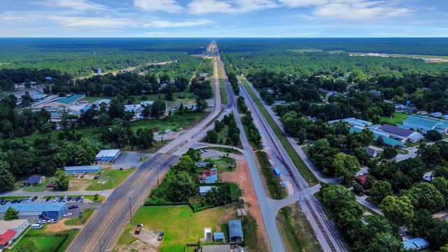 1301 N San Jacinto Avenue, Cleveland, TX 77327