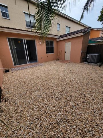 751 SE 2nd St, Homestead, FL 33030