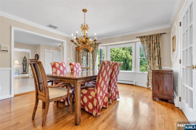 24 Fox Hollow Road, Ramsey, NJ 07446