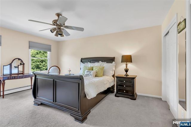 24 Fox Hollow Road, Ramsey, NJ 07446