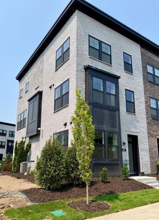851 Mount Curve, Saint Paul, MN 55116 — exterior