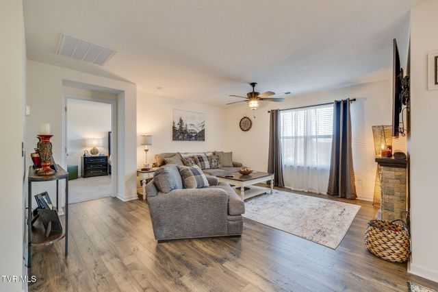 169 Crawford Circle, Bristol, TN 37620