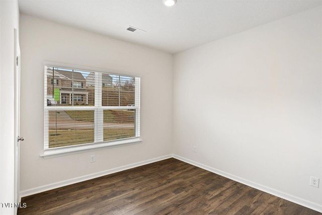 169 Crawford Circle, Bristol, TN 37620