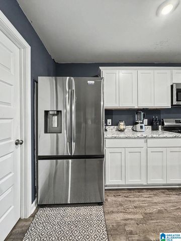 282 AMBER AVENUE, Calera, AL 35040