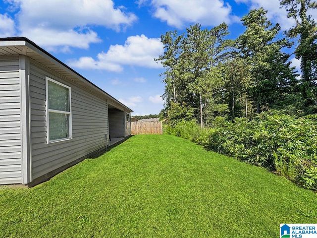 282 AMBER AVENUE, Calera, AL 35040