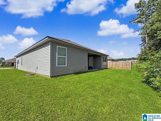 282 AMBER AVENUE, Calera, AL 35040