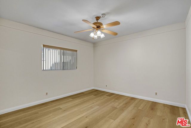 6264 Mosley Avenue, Los Angeles, CA 90056