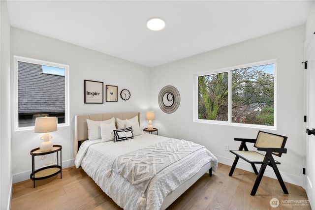 11011 Goodwin Way NE, Seattle, WA 98125