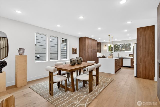 11011 Goodwin Way NE, Seattle, WA 98125