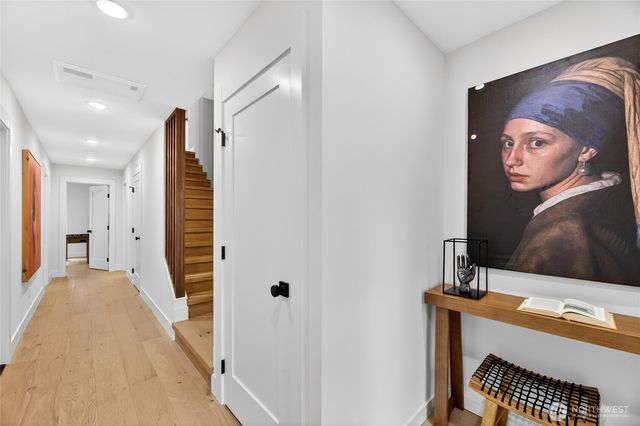 11011 Goodwin Way NE, Seattle, WA 98125