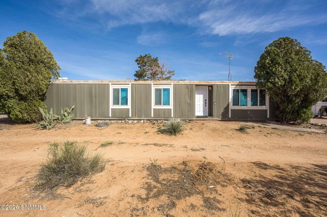 6744 Macarthur Road, Las Cruces, NM 88012