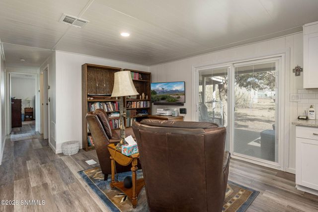 6744 Macarthur Road, Las Cruces, NM 88012