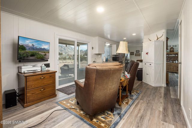 6744 Macarthur Road, Las Cruces, NM 88012