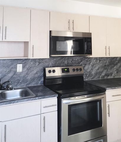 1003 NW 73 St 0, Miami, FL 33150